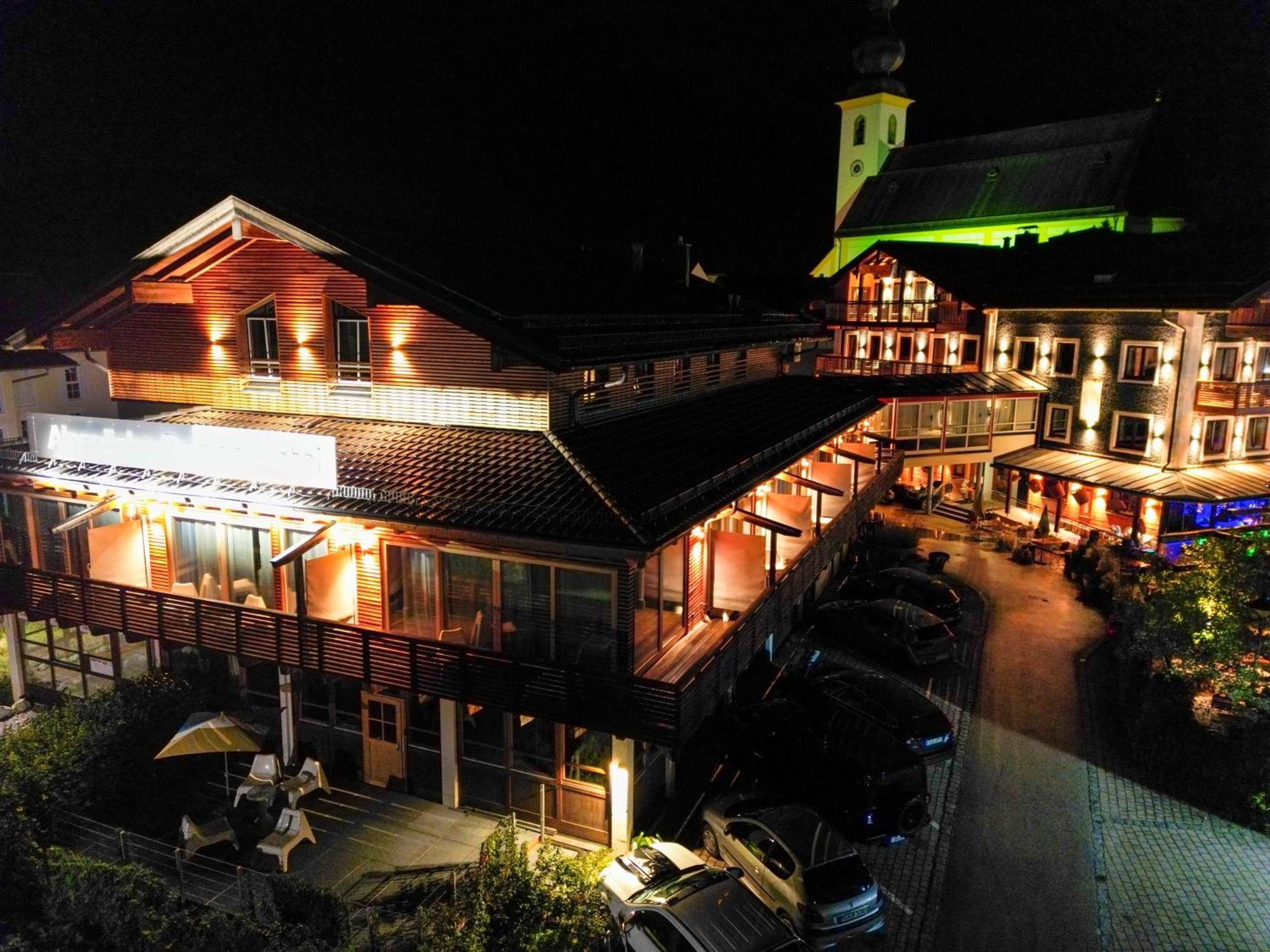 Design Hotel Alpenliebe - - - - Boutique-Flair - - - - Inzell Bagian luar foto